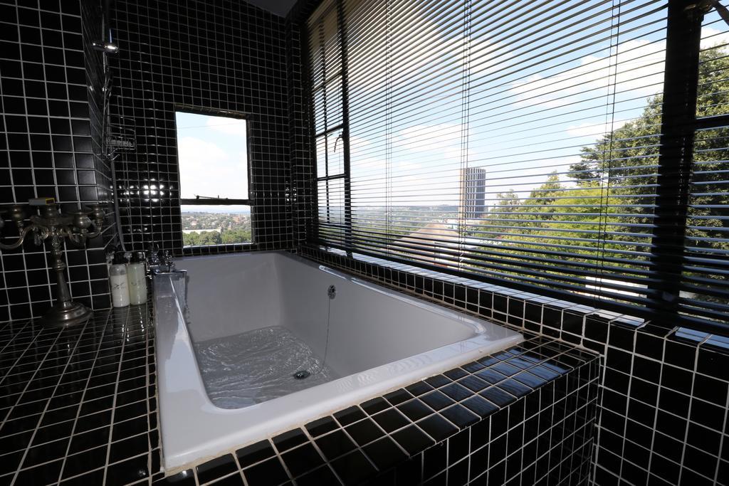 Zietsies Guest House Йоганнесбурґ Екстер'єр фото